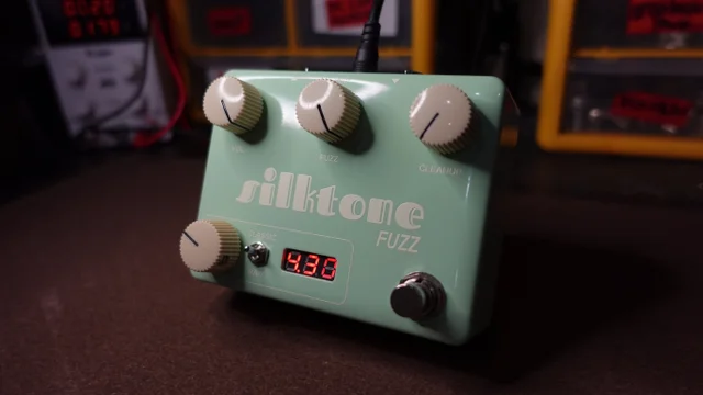 Silktone Fuzz surfgreen Limited Edition